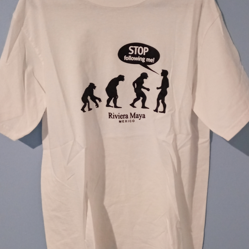 Riviera White Short-Sleeve Graphic Tee with Black Evolution Print